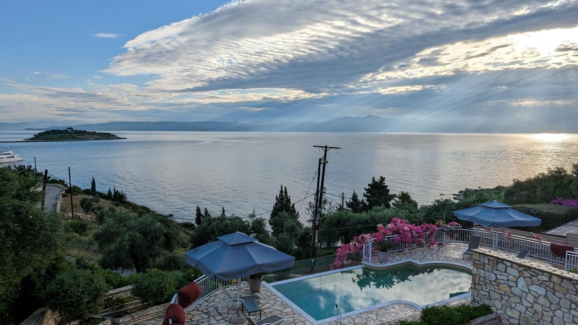 Villa Avgerini Paxos Gaios Quarto foto