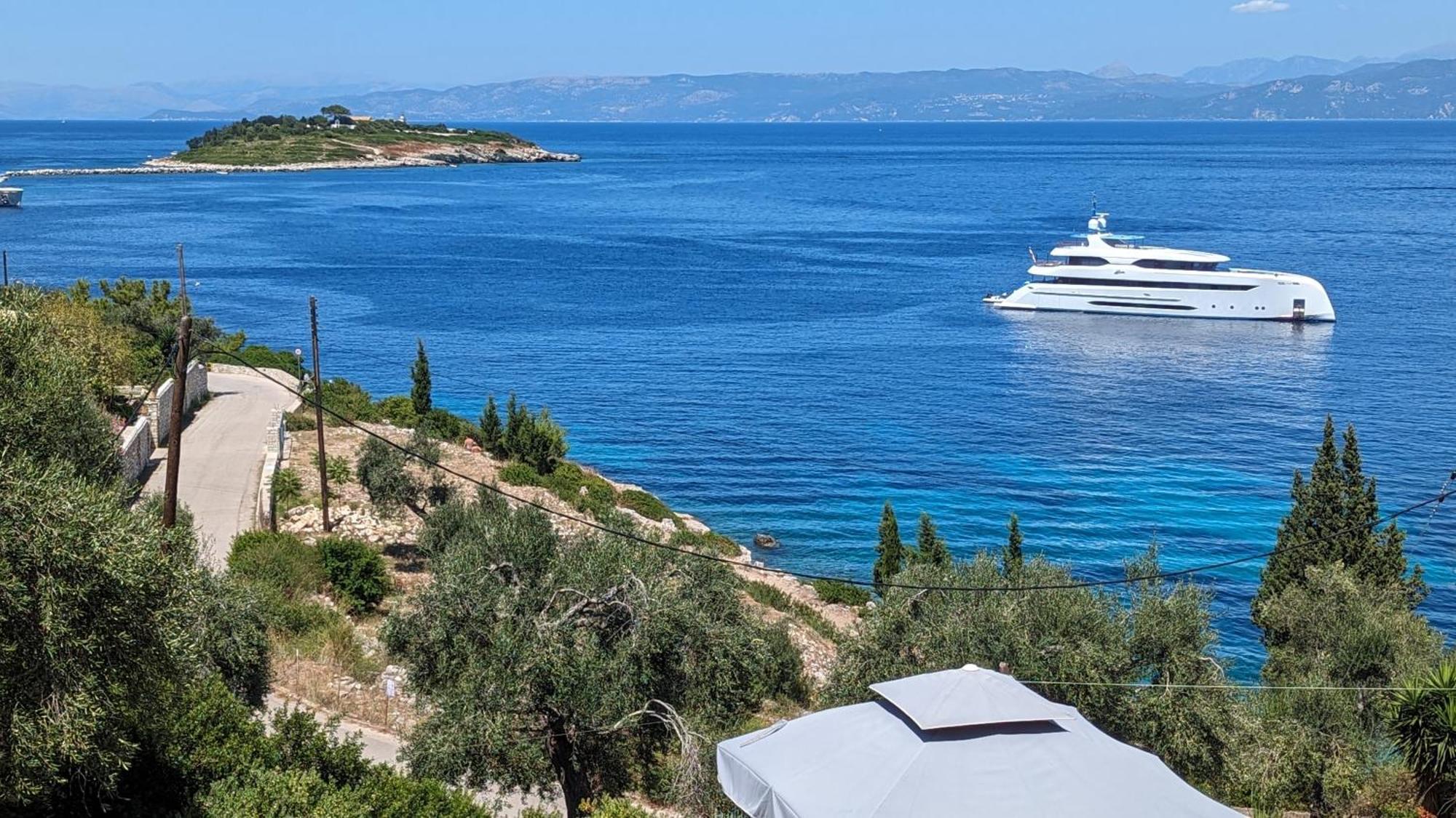 Villa Avgerini Paxos Gaios Quarto foto
